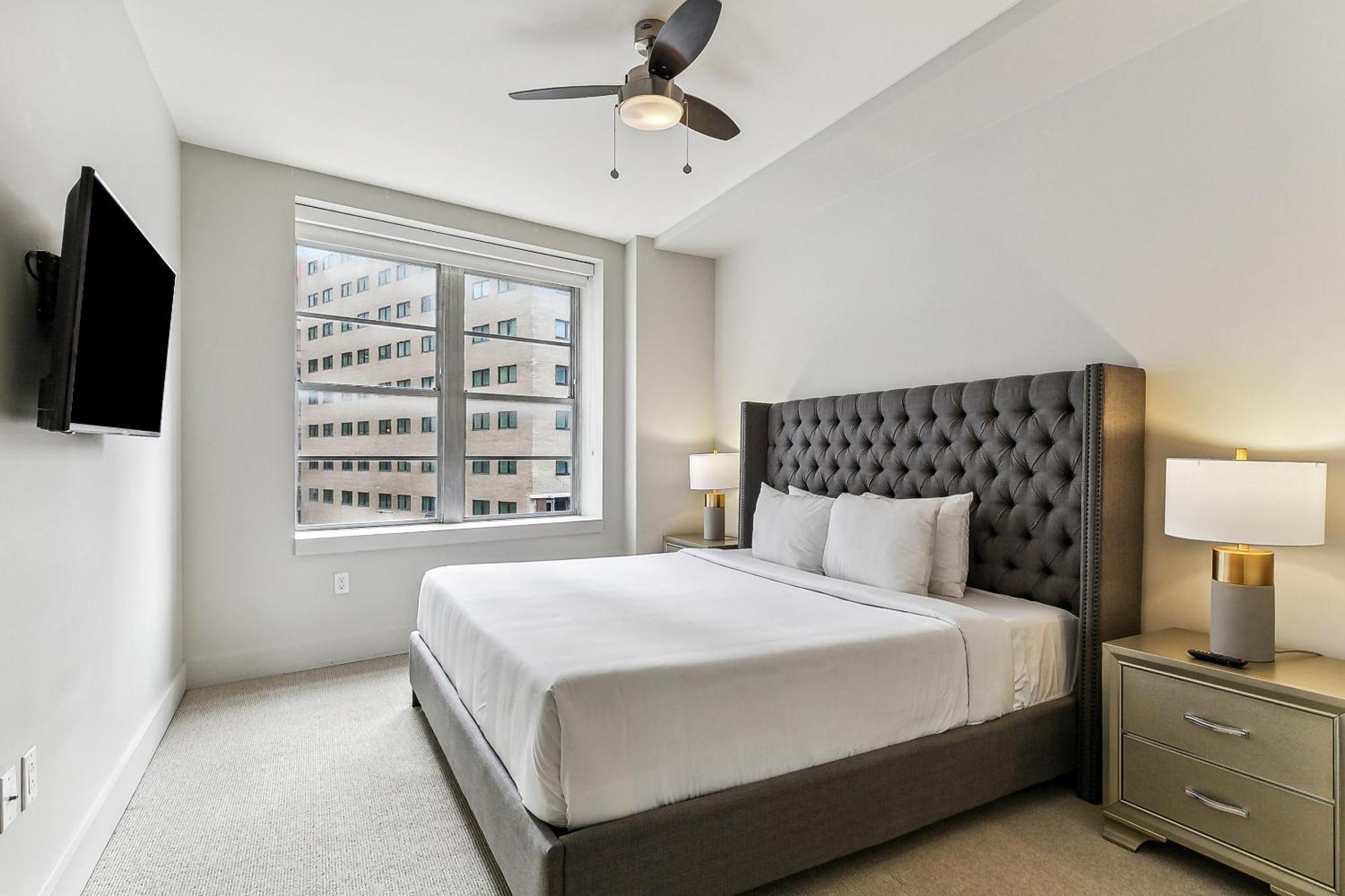 Upscale Condos And Penthouses Close To Canal And Bourbon St Nueva Orleans Exterior foto