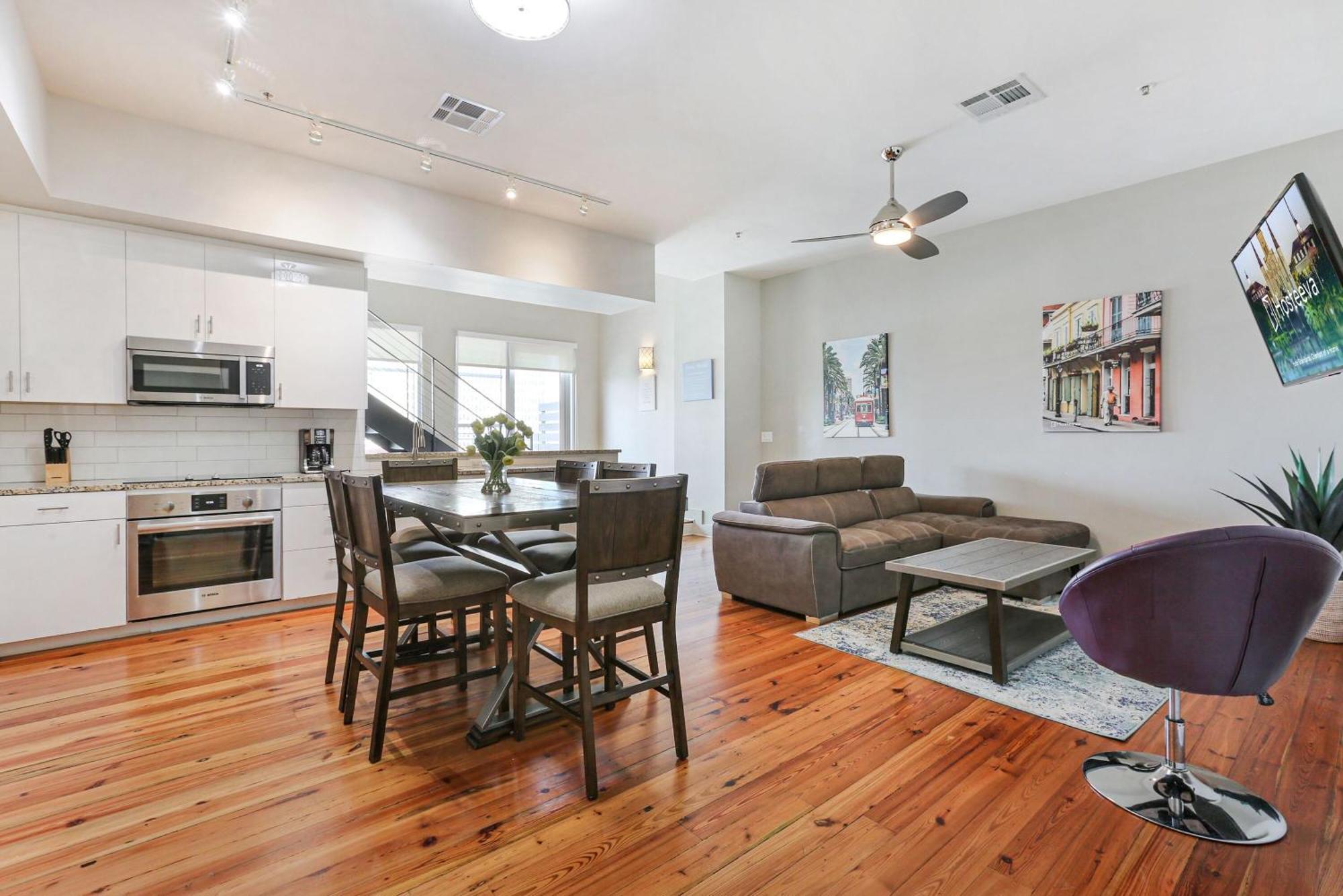 Upscale Condos And Penthouses Close To Canal And Bourbon St Nueva Orleans Exterior foto