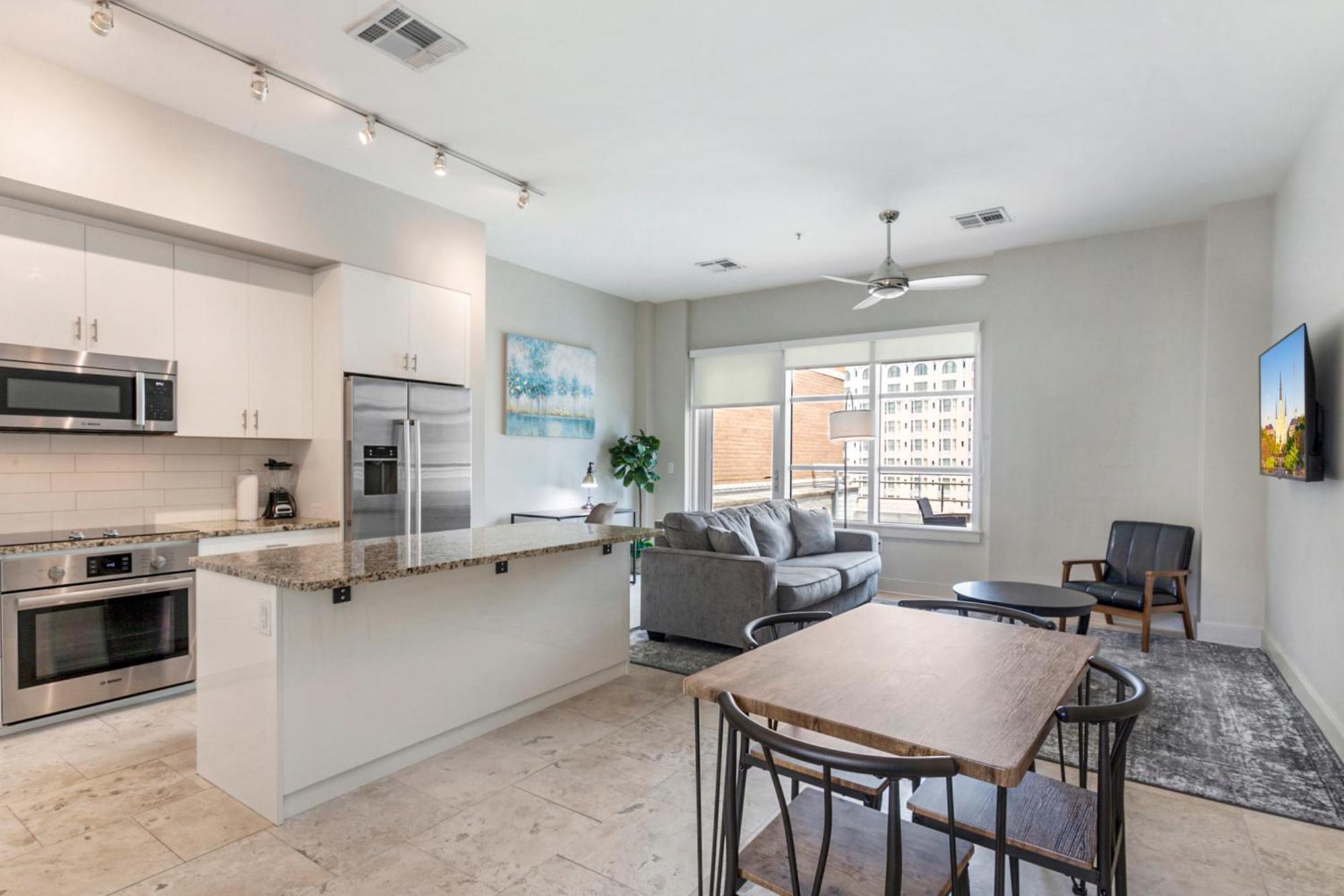 Upscale Condos And Penthouses Close To Canal And Bourbon St Nueva Orleans Exterior foto